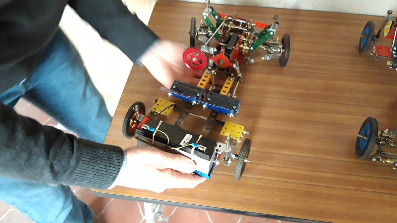 Meccano Small FWD car chassis with pre-war 6V sideplate motor