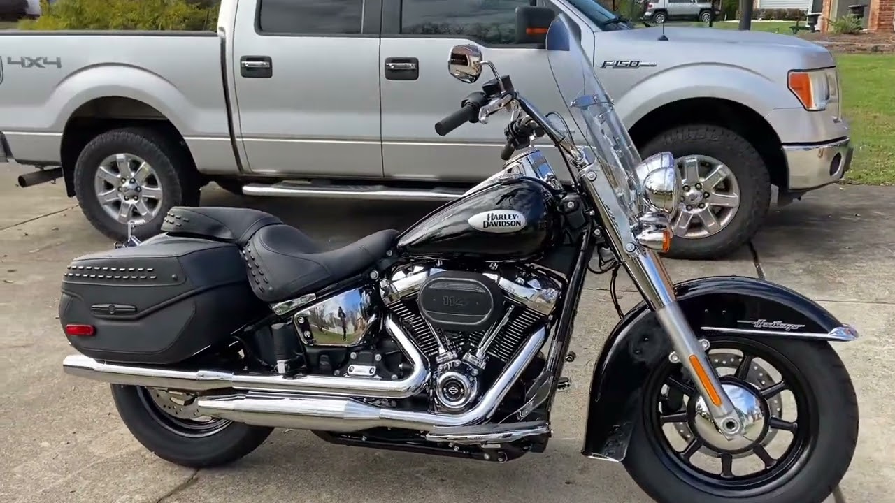 2022 Harley-Davidson Softail Heritage 114&rdquo; Black n Chrome