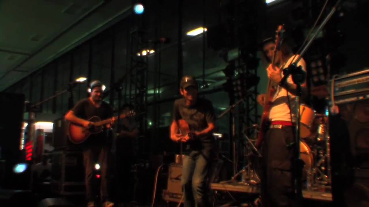The Beautiful Girls e Jake Shimabukuro - La mar [ao vivo em São Paulo]