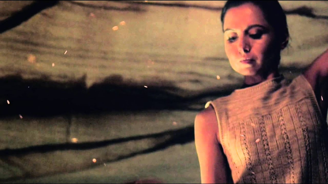 Him_Self_Her ||--|| Heavy Rotation [Official Video Clip]