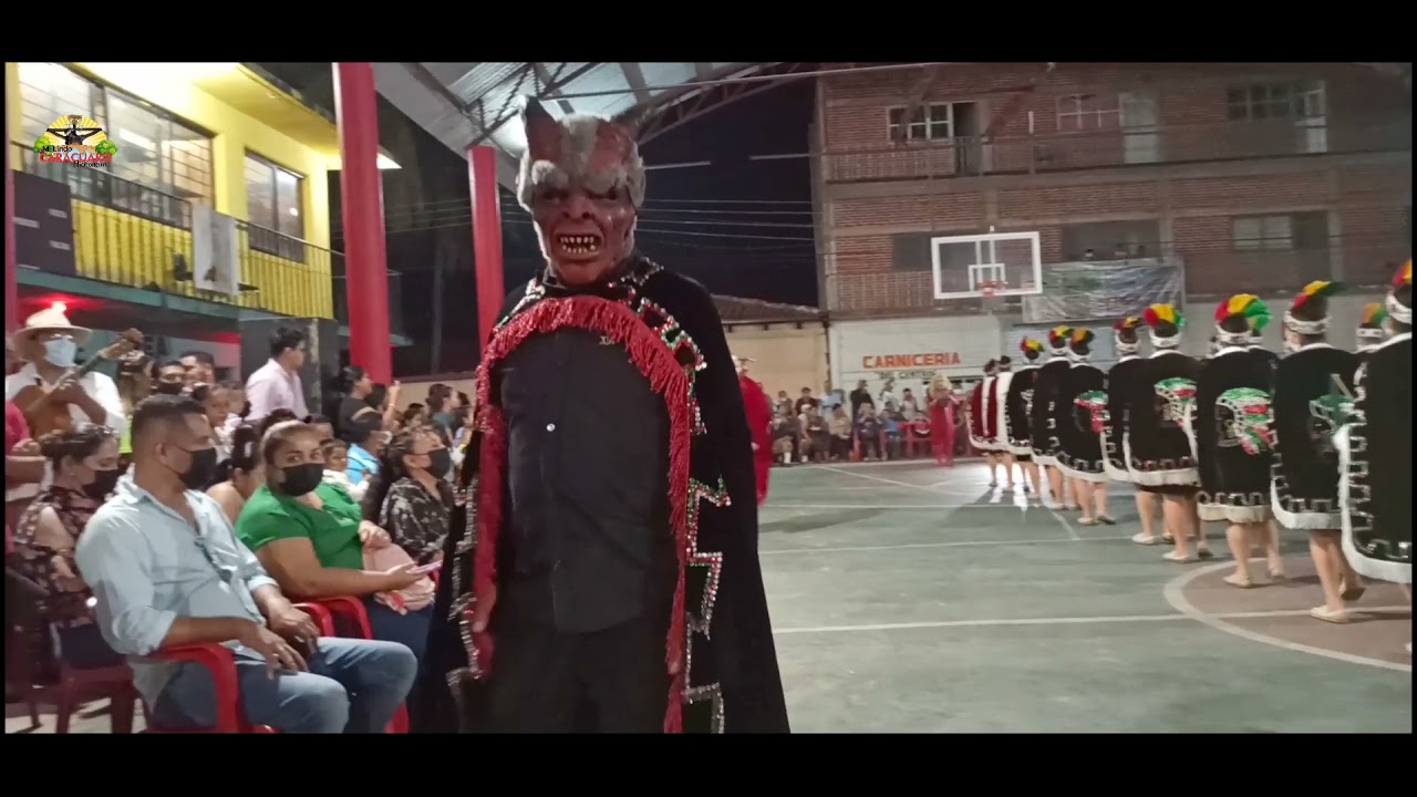 Danza de Santa Clara del Cobre en el cierre de fiestas de #Nocupétaro 31 de octubre de 2021