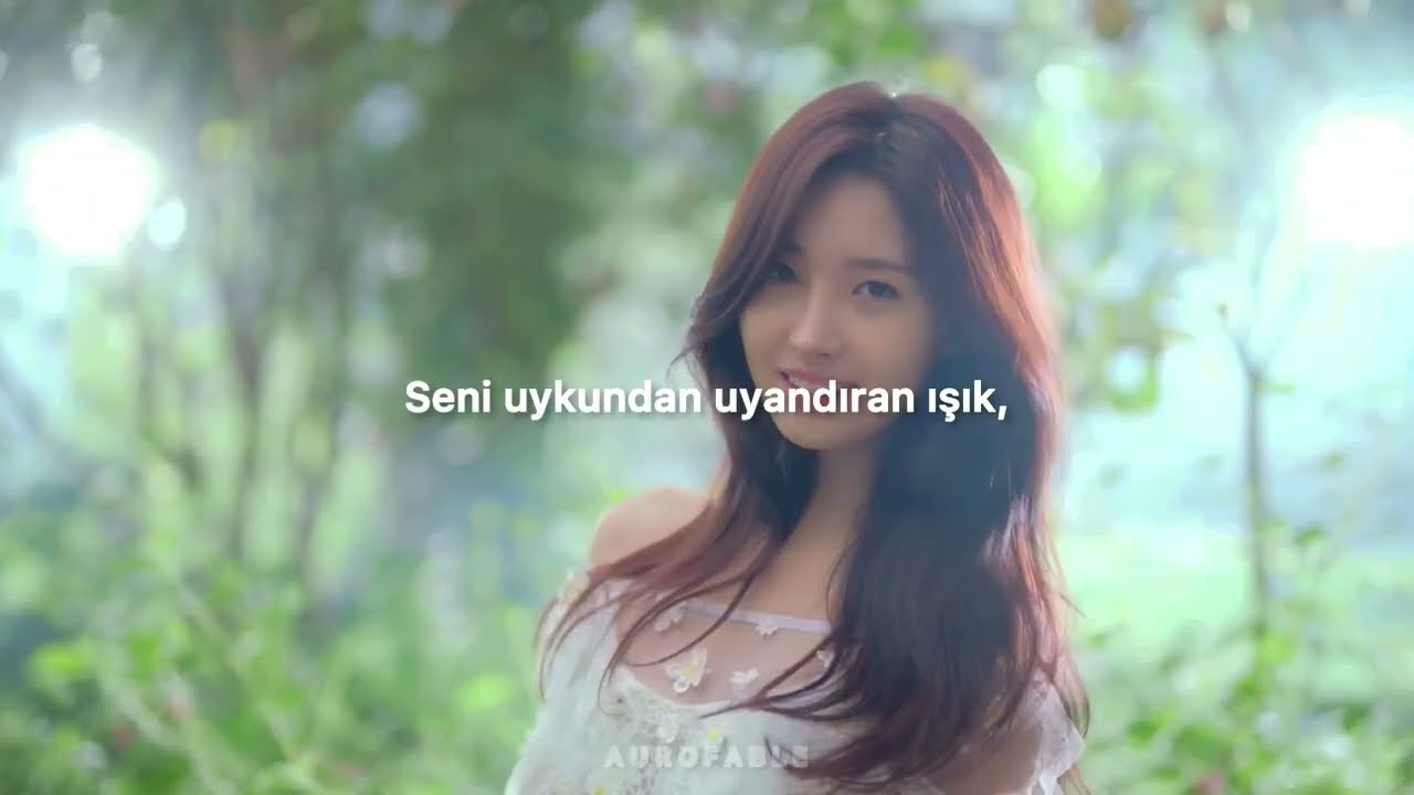 EVERGLOW - Bon Bon Chocolat (Türkçe Çeviri)