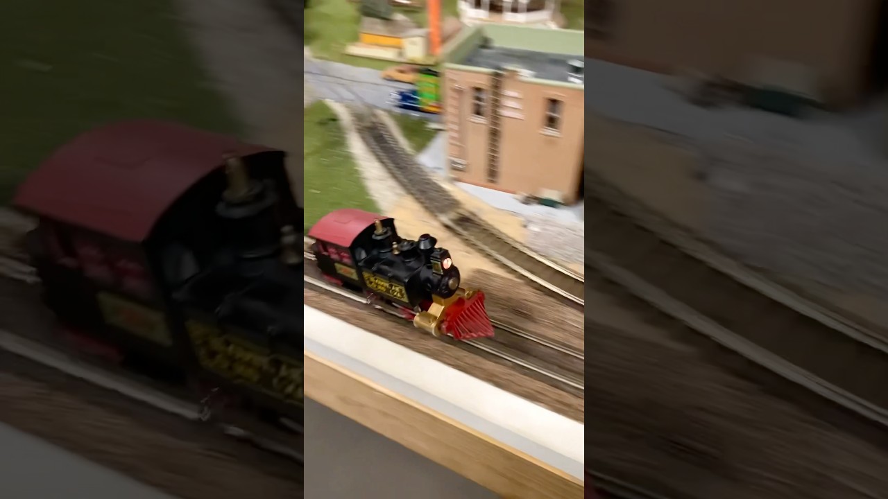 HO Scale Wheelie Express - Running In the 90&rsquo;s Meme