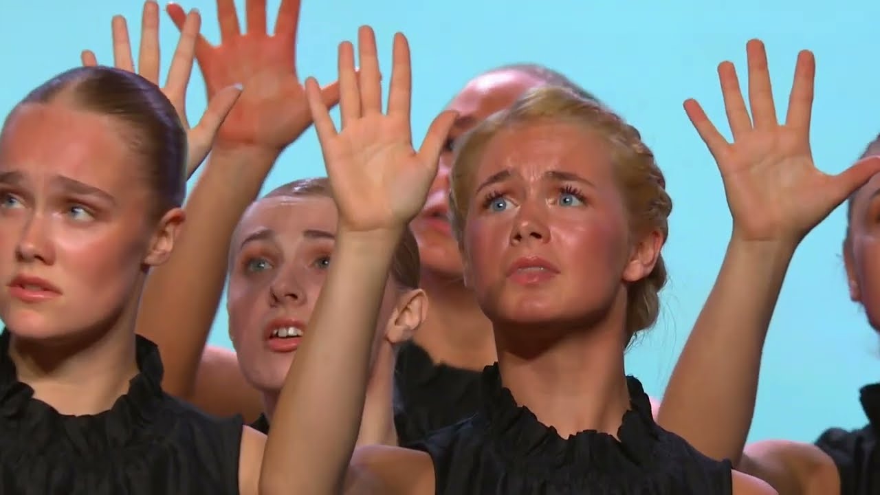 Dance Company Twenty Et Show For Sagen audition TV2 2023