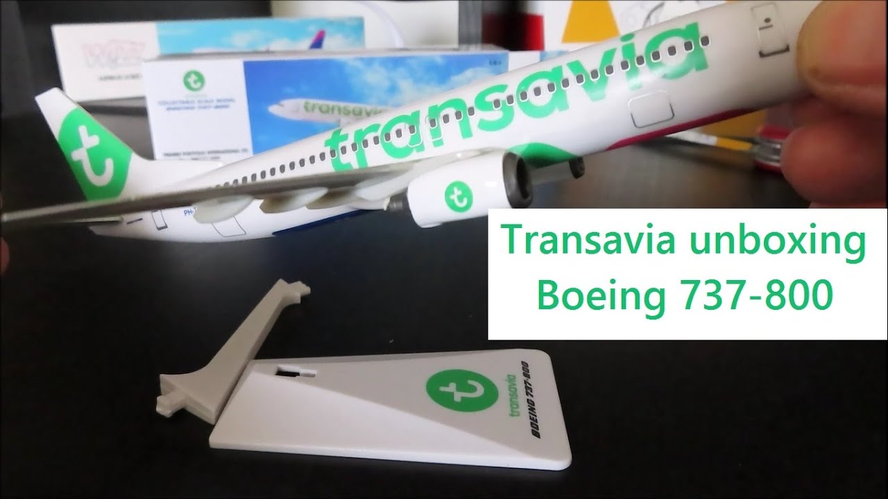 Boeing 737-800 | Transavia | Original Airplane Model | Unboxing and Assembly