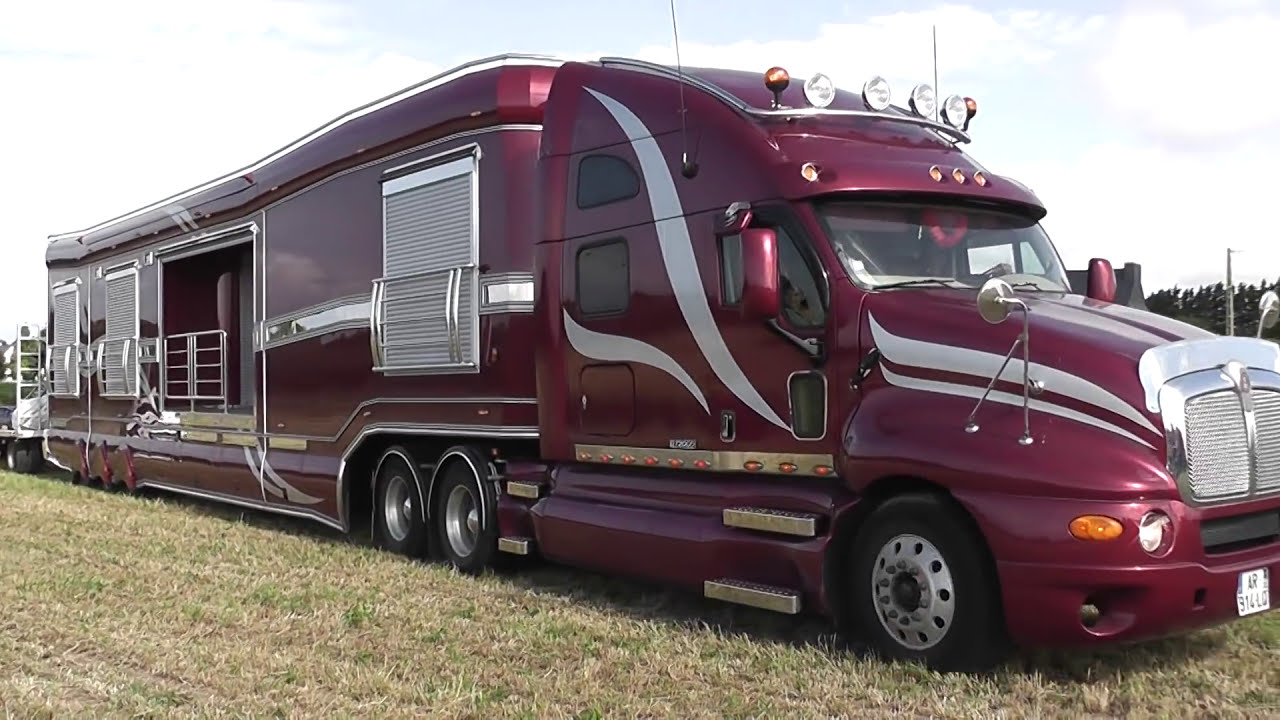 Kenworth T2000 Cirque Zavatta