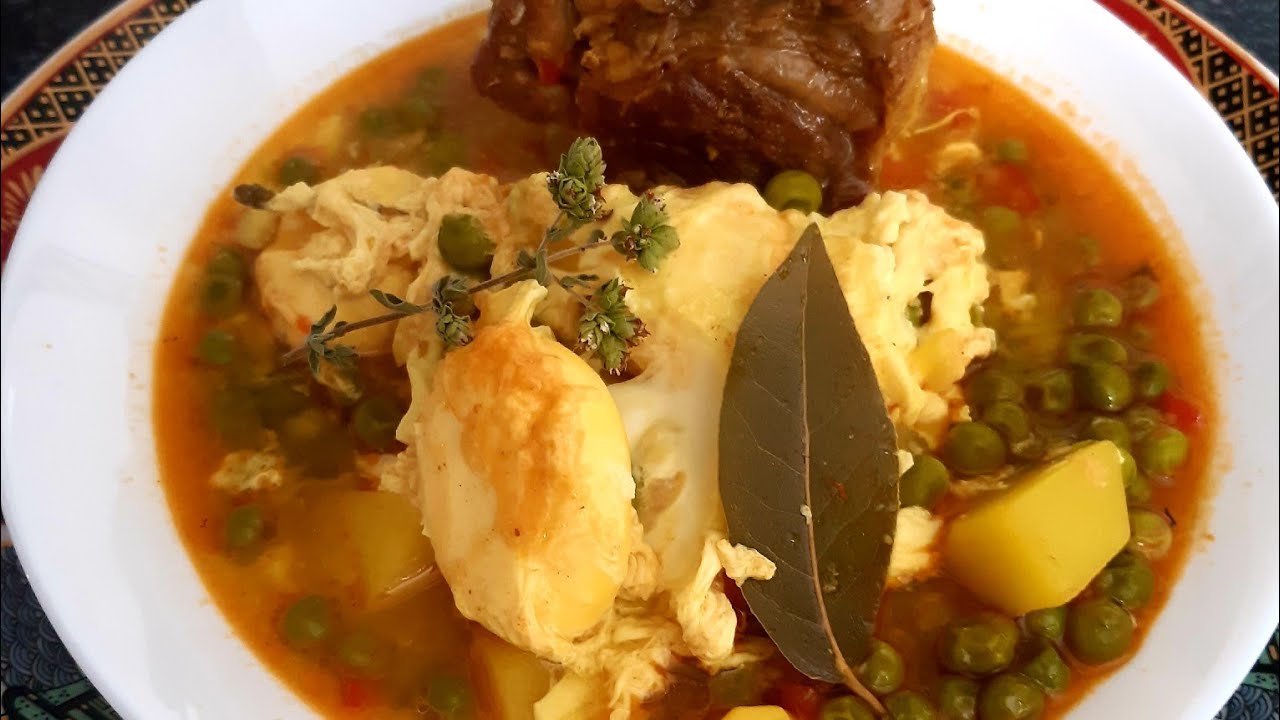 Arvejas con papas y huevos guisantes compuestos  [ Al estilo Canario ]