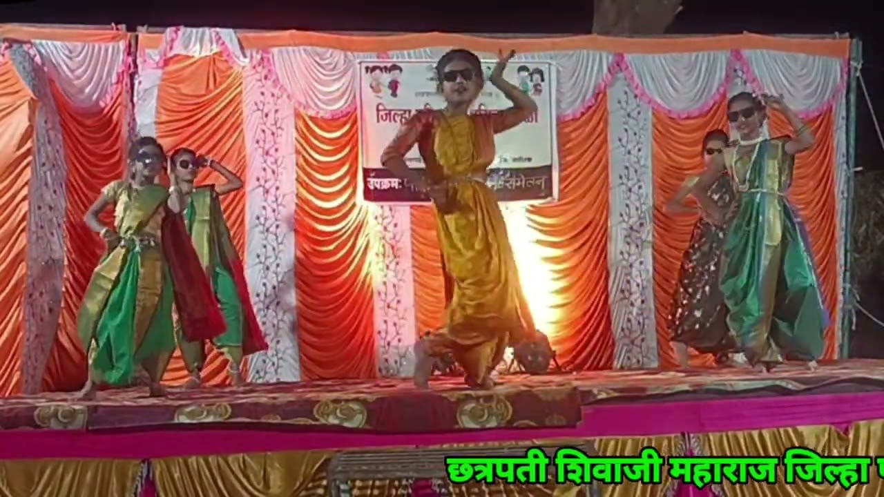 Kurchi madathapetti SOUTH Song..