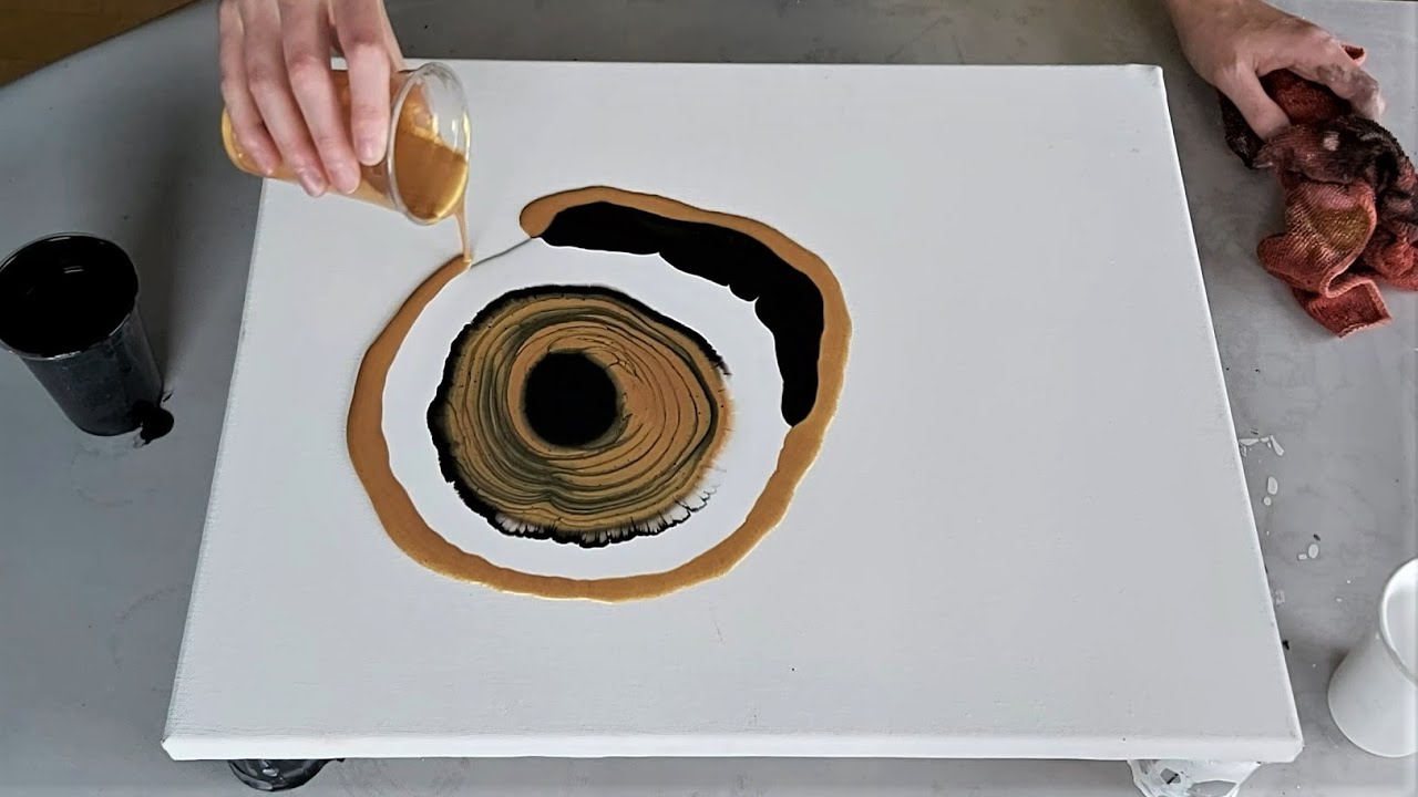 Чёрный, белый и золотой!! Коллаборация с @Mixed Media Girl — (минималистичное текучее искусство)