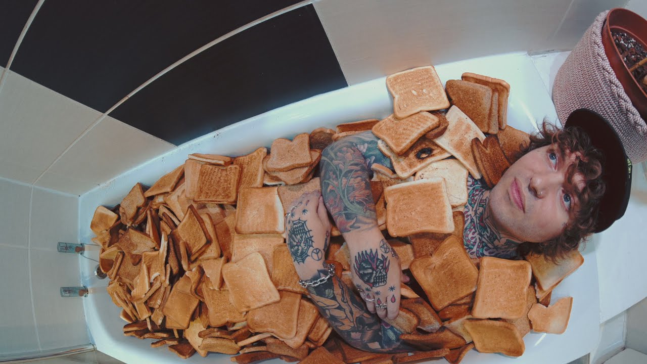 WSTR - Live Laugh Toaster Bath (Official Music Video)