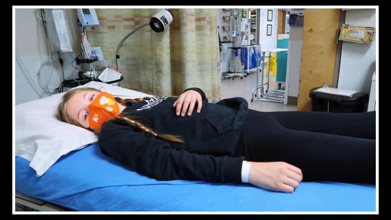 Emergency Room! | Poor Addison! | Is It Broke?