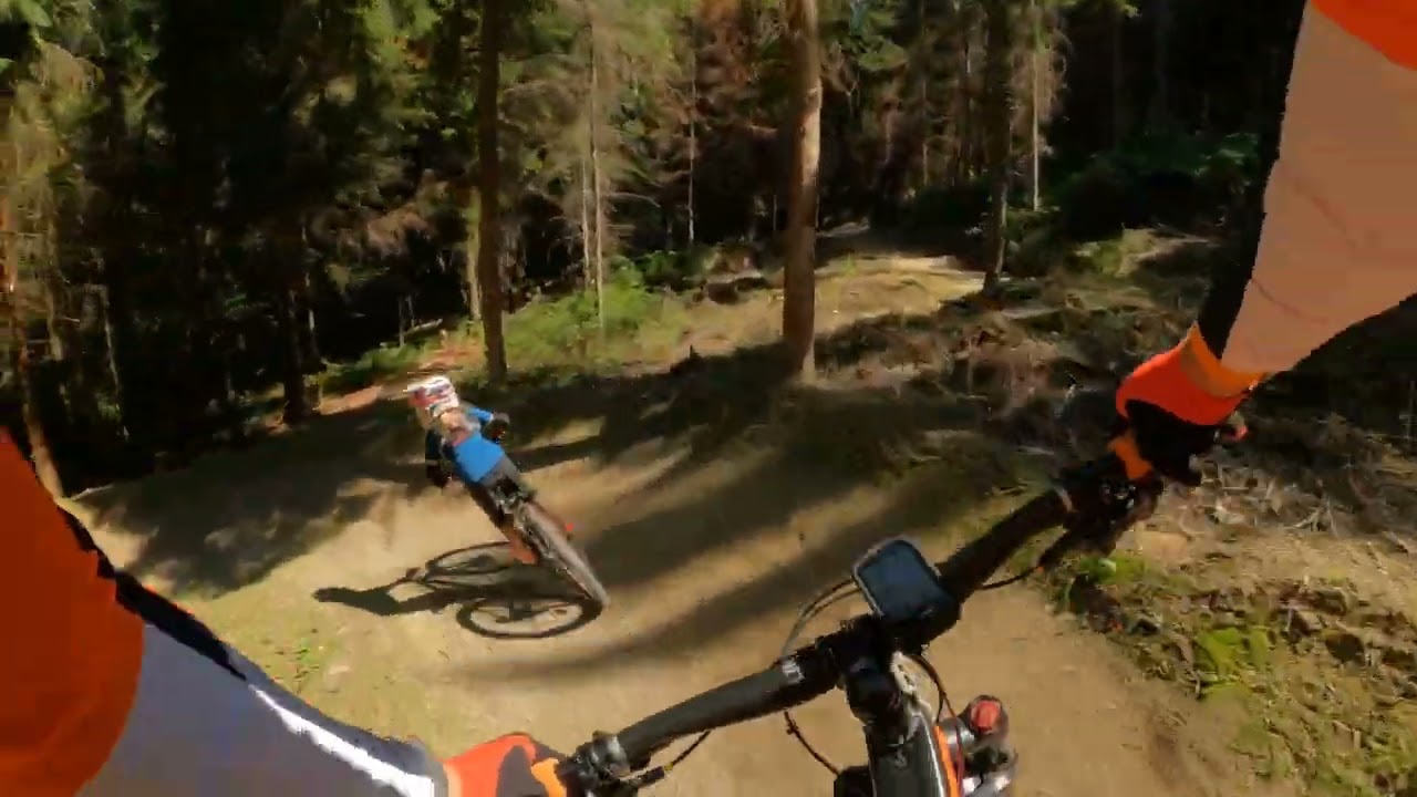 WIKI w Bike Park * ZŁOTY GROŃ Airduro Trails *  STARTAIR + SINGLETRACK * 230815 (RAW)