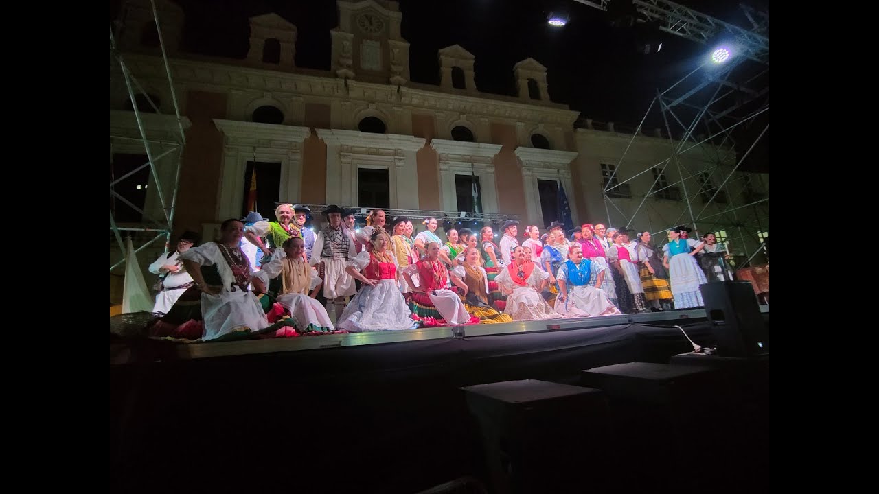 Certamen de Indumentaria  y música tradicional Almeriense