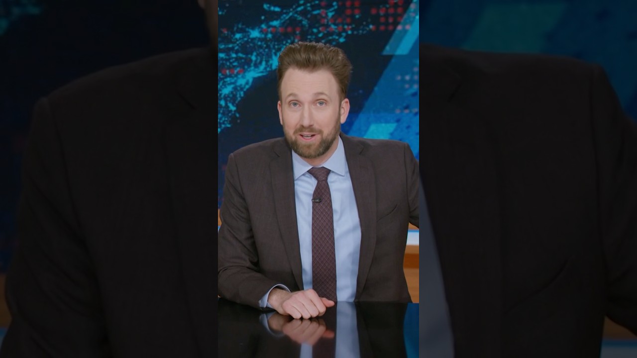 Rand Paul used Markwayne Mullin's DHS hearing to air out their decade-long beef #dailyshow