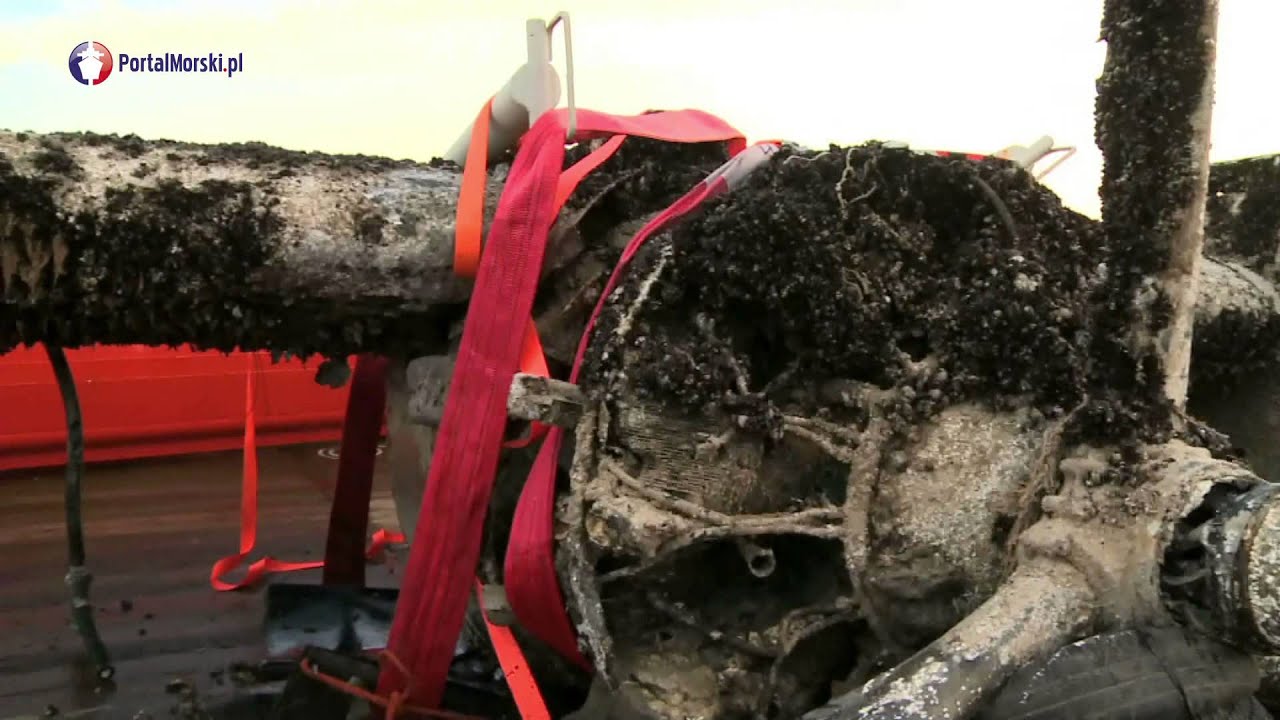 Podniesienie wraku bombowca Douglas A-20 z dna Bałtyku