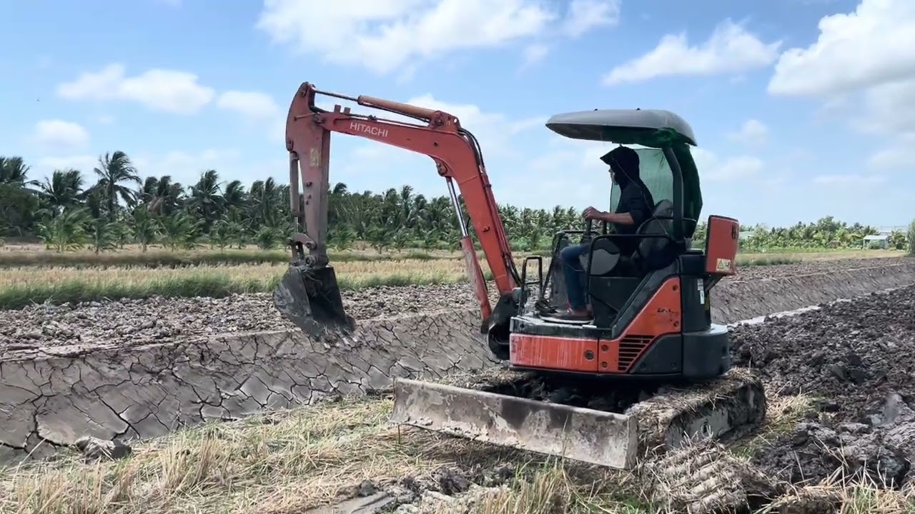 Bán xe cuốc miền Tây Zx 35-2 giá 240 lh 0388961203￼