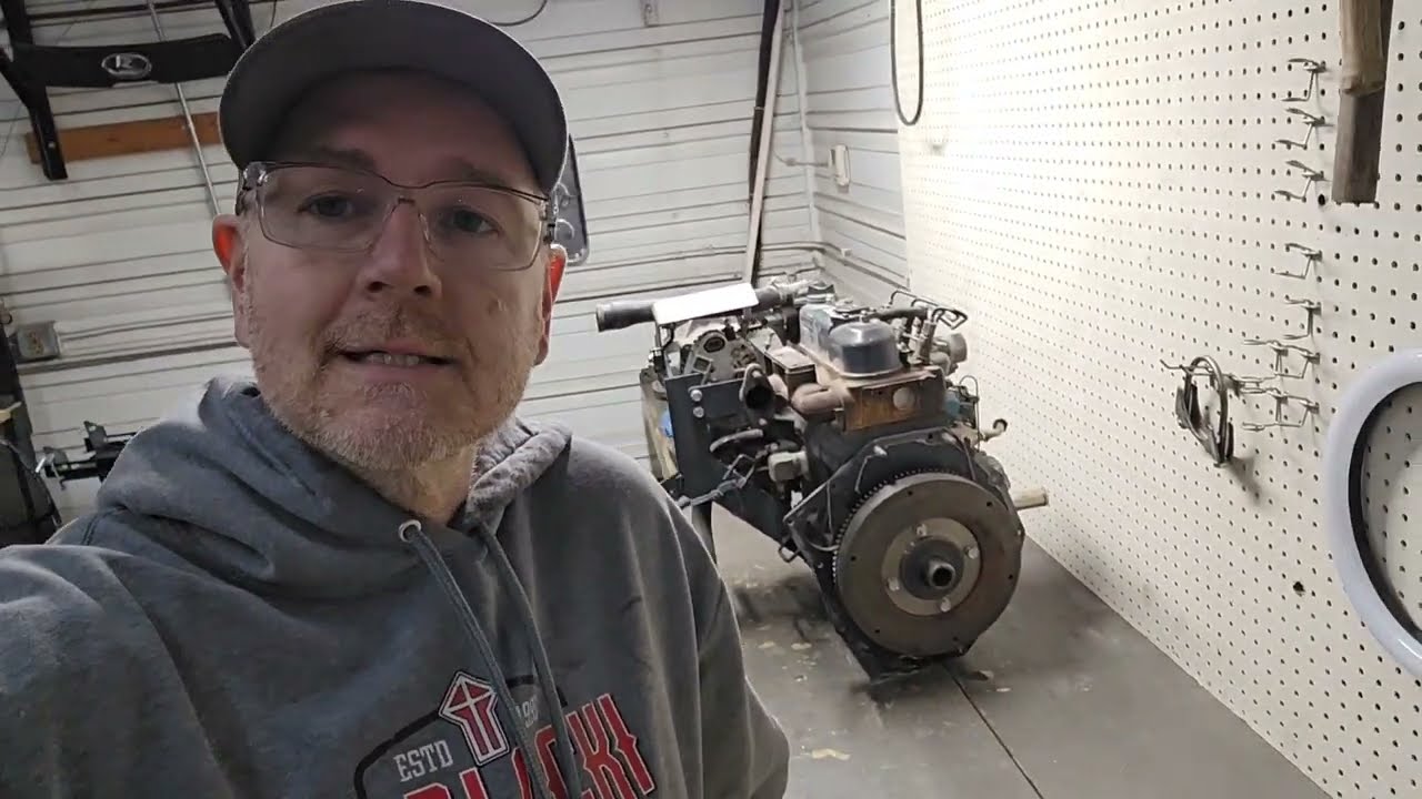 クボタD1105ディーゼルエンジンの完全分解。RTV1100から