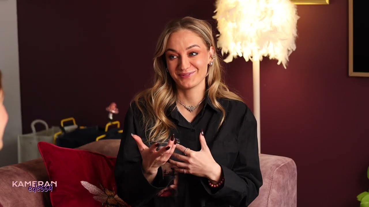 Kameran edessä - jakso 1 - Elsa Ervasti