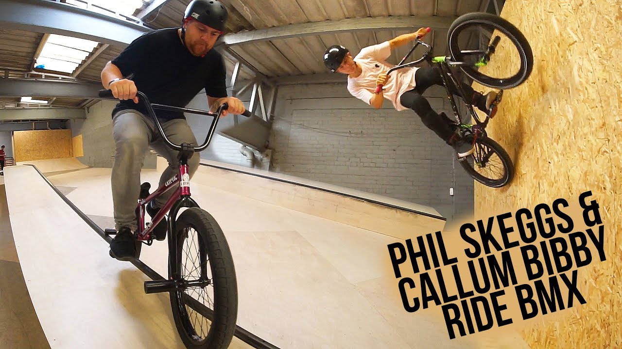 FIRST BMX SESSION ON OUR NEW PLAZA | Phil Skeggs and Callum Bibby Ride Rampworx!