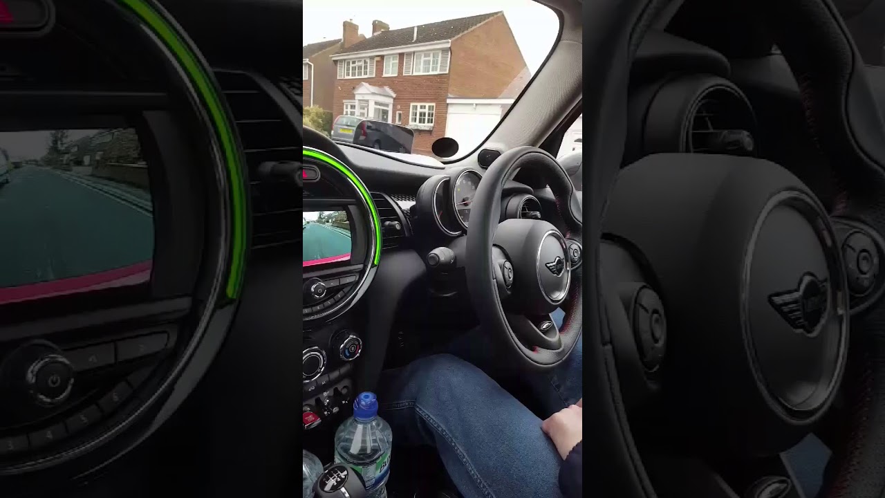 Mini f56 LCI hands free park assist