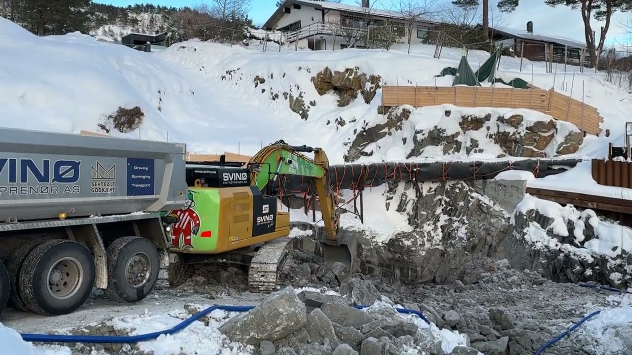 2018 Cat 323FL Z-Line - Elektrisk gravemaskin med R8 Rototilt - Sentralsmøring - 3 skuffer