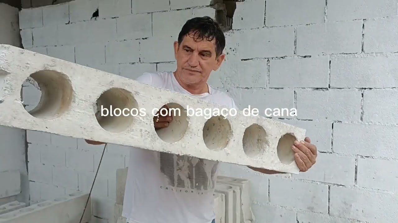 BLOCO DE PLASTICO PICADO E PO ALUMÍNIO