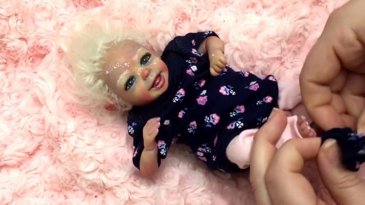 Changing my Pixie Reborn by the Twisted Beanstalk Nursery! Happy Little Pixie Reborn OOTD & feeding!