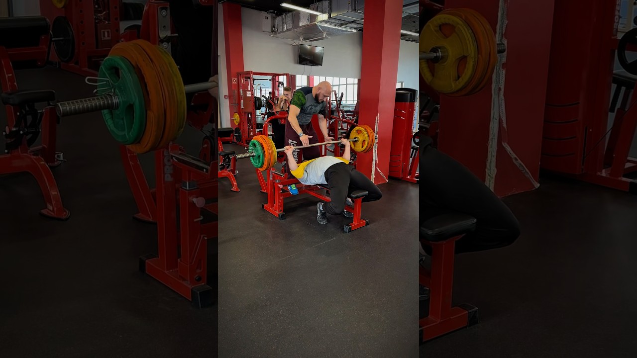 Жим 150кг х 3 в 18 лет. Работа в легких слингах. #benchpress #жимлежа #жим #sports