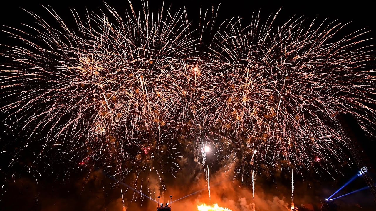 Abingdon Bonfire and Fireworks 2022 - Main Display (Epic Pyromusical)