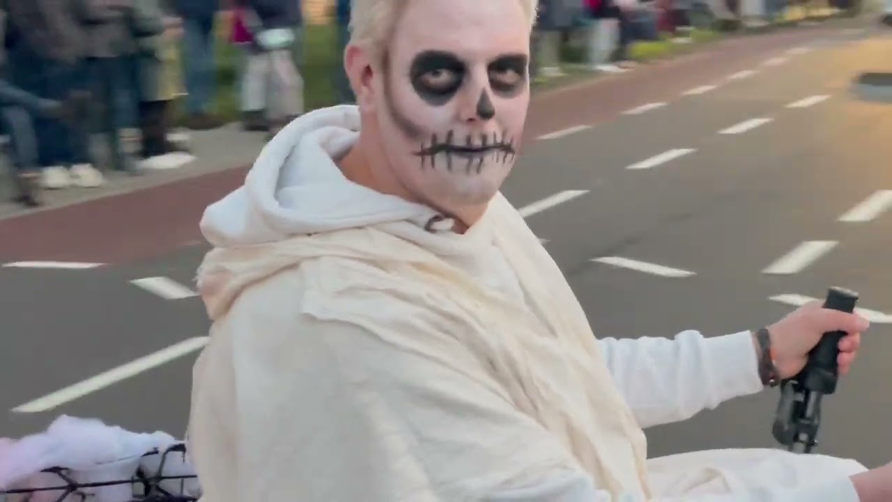 ditisRODEN.nl Prachtige, regenachtige, Rodermarktparade 2023