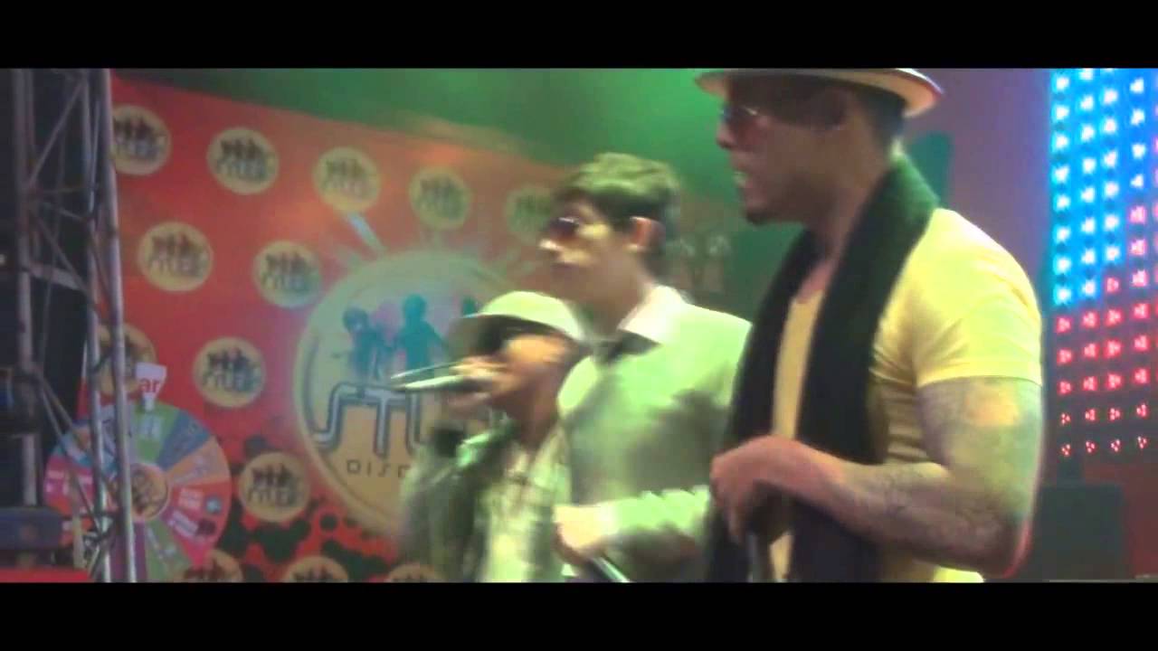 Te sigo Amando Live- Jerryman y J.Nelson Ft El Duo con Clase ( Concierto Disc. Studio )
