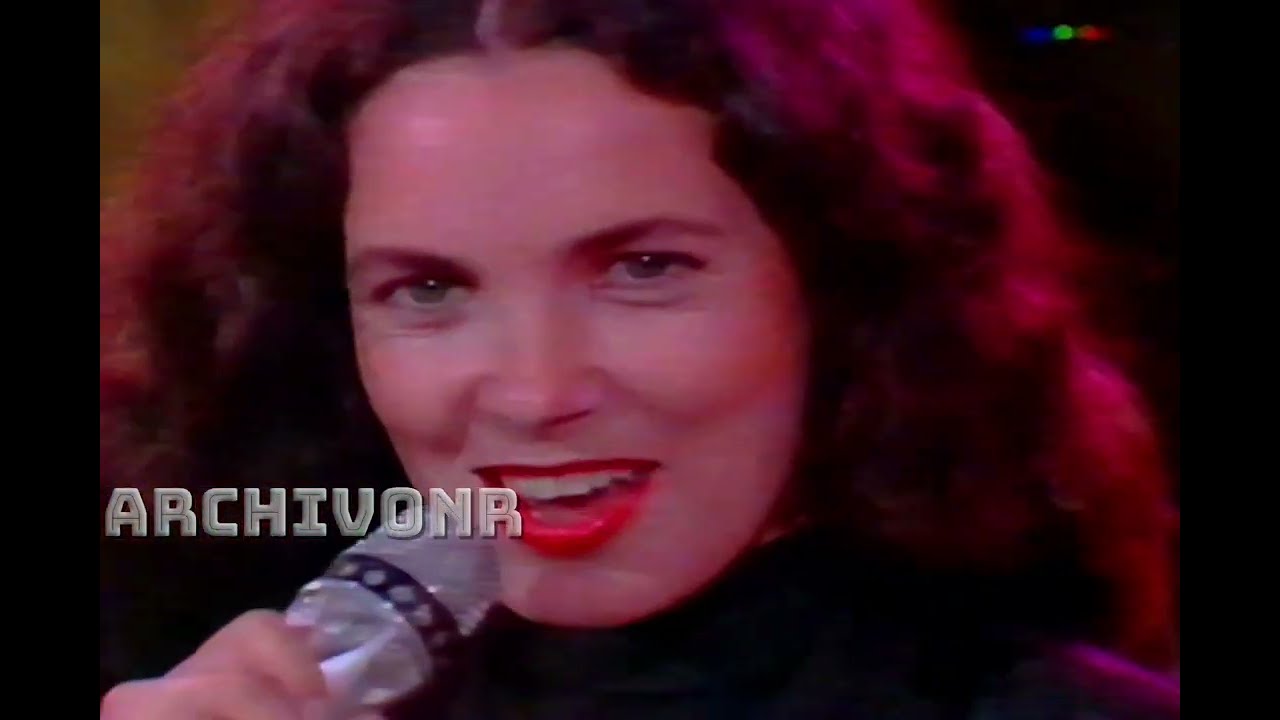 Sandra Mihanovich - (Ritmo de la Noche 1991 Marcelo Tinelli)
