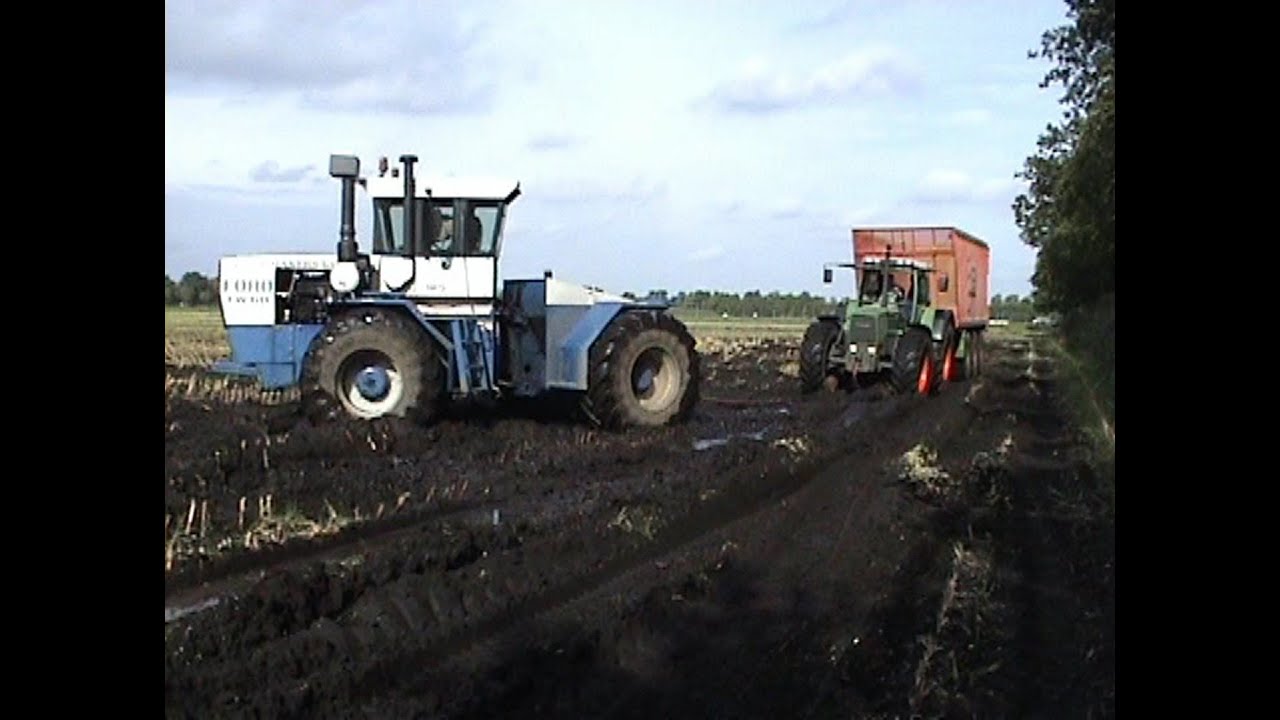 Maïs 2004 Loonbedrijf Ploegmakers met o.a. Krone Big X v12 met 10 rijer,Ford fw,Fendt