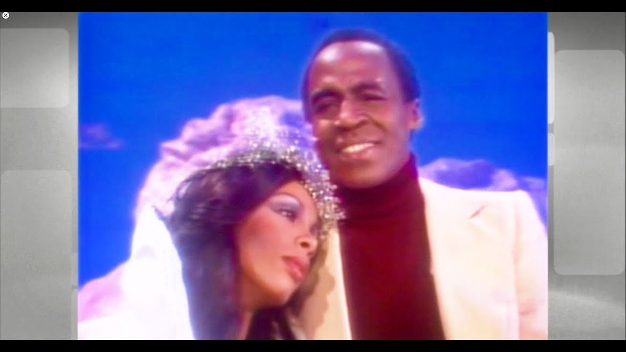 Bridge Over Troubled Water - Robert Guillaume & Donna Summer ( Rest In Peace )