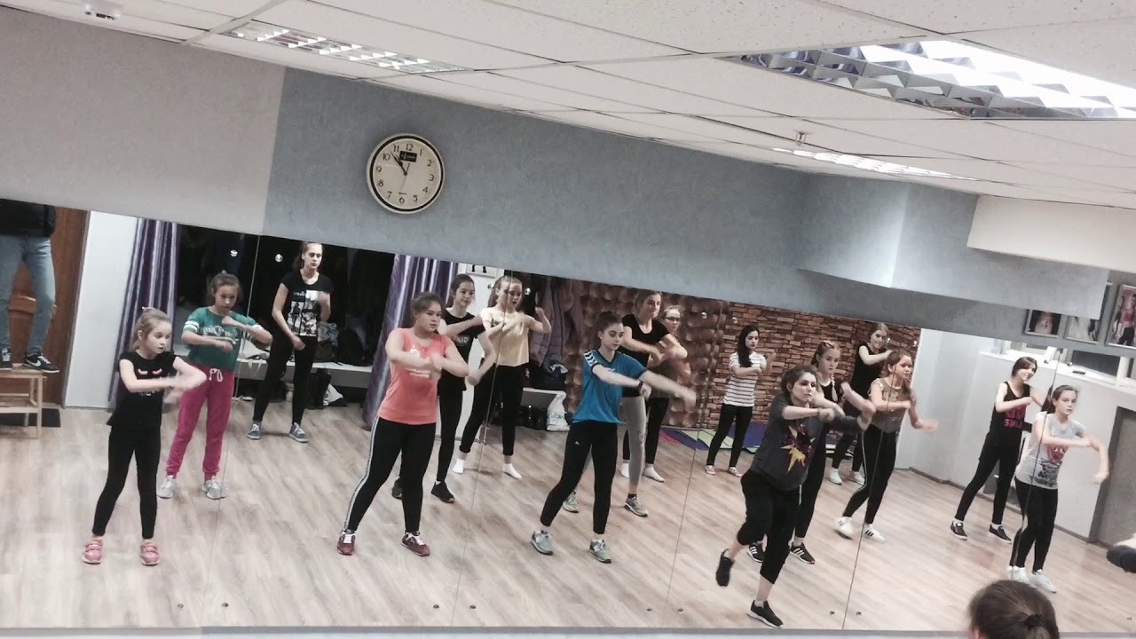 Элджей-Ультрафиолетовая лампа DanceStudio Joker