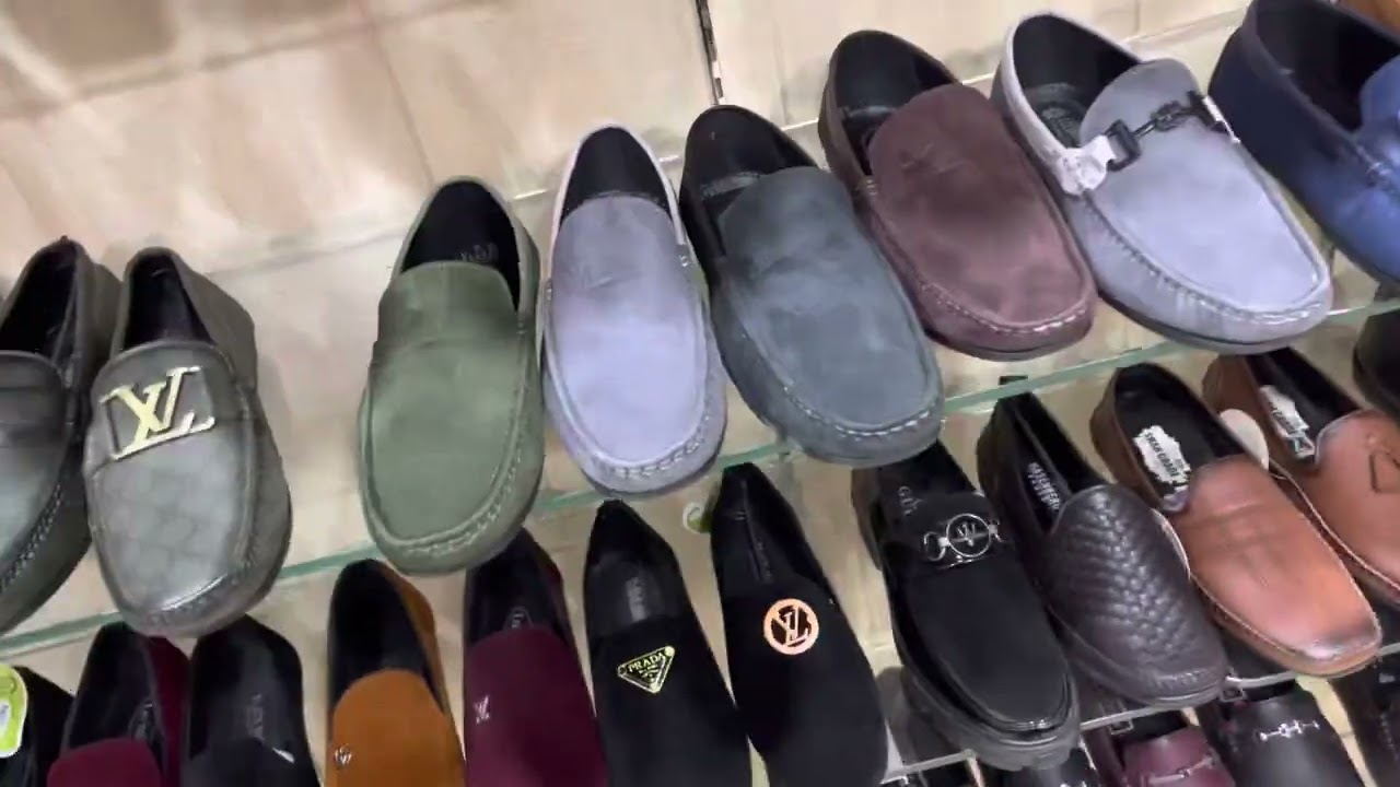 Wedding partywear loafers and formal shoes. hing ki mandi ka best loafer! Anand shoe co 79069 92969‬