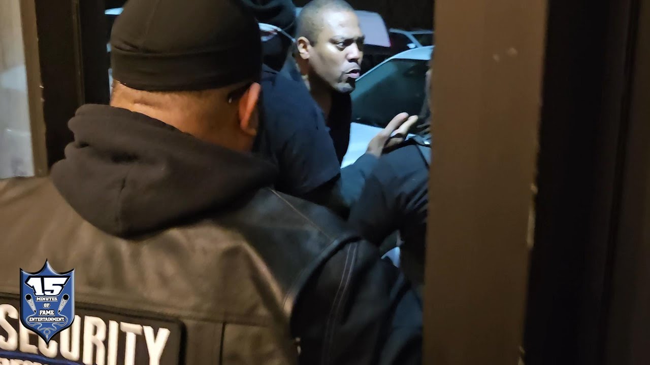 ANGRY FAN GETS KICKED OUT OF QB EVENT AND GOES BALLASTIC ON SECURITY!!!