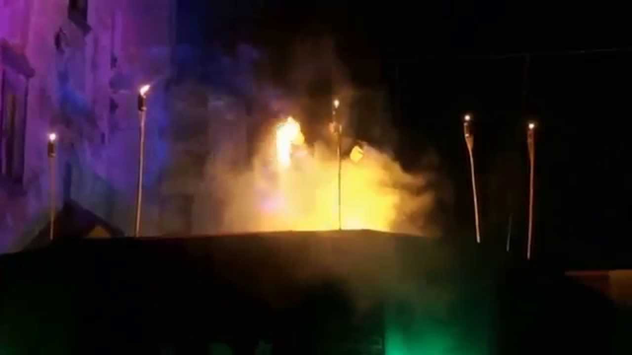 Zamek w Prochowicach 27.04.2014 - pokaz walki z ogniem