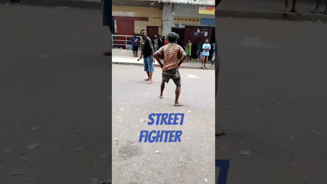 Lae city street fight