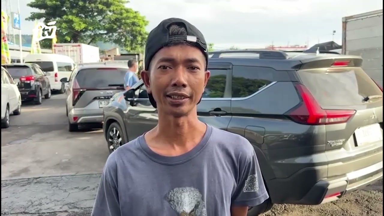 JELANG PENUTUPAN KONDISI PELABUHAN KETAPANG TERPANTAU RAMAI