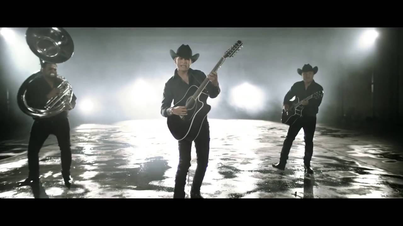 Andamos En El Ruedo   Ulices Chaidez Y Sus Plebes  Video Oficial DEL Records 2016
