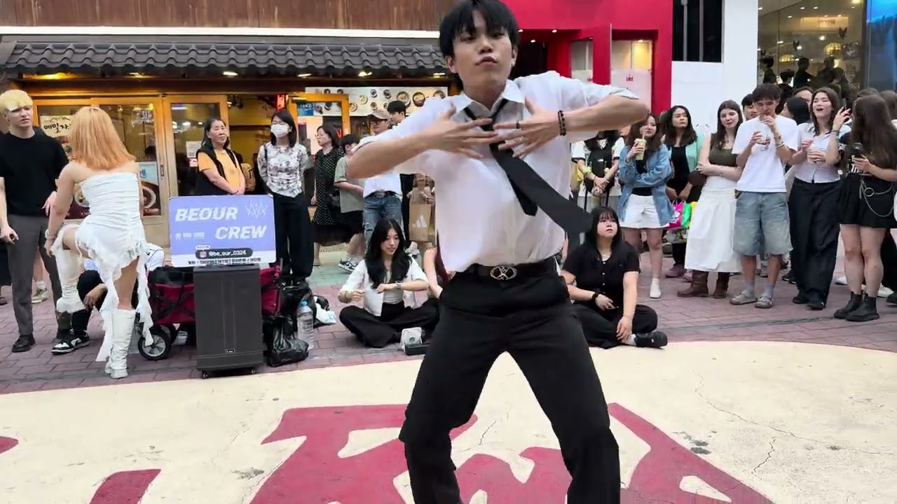 HONGDAE K-POP SOLO BUSKING (BEOUR CREW) - [Kai] Wait On Me (3)