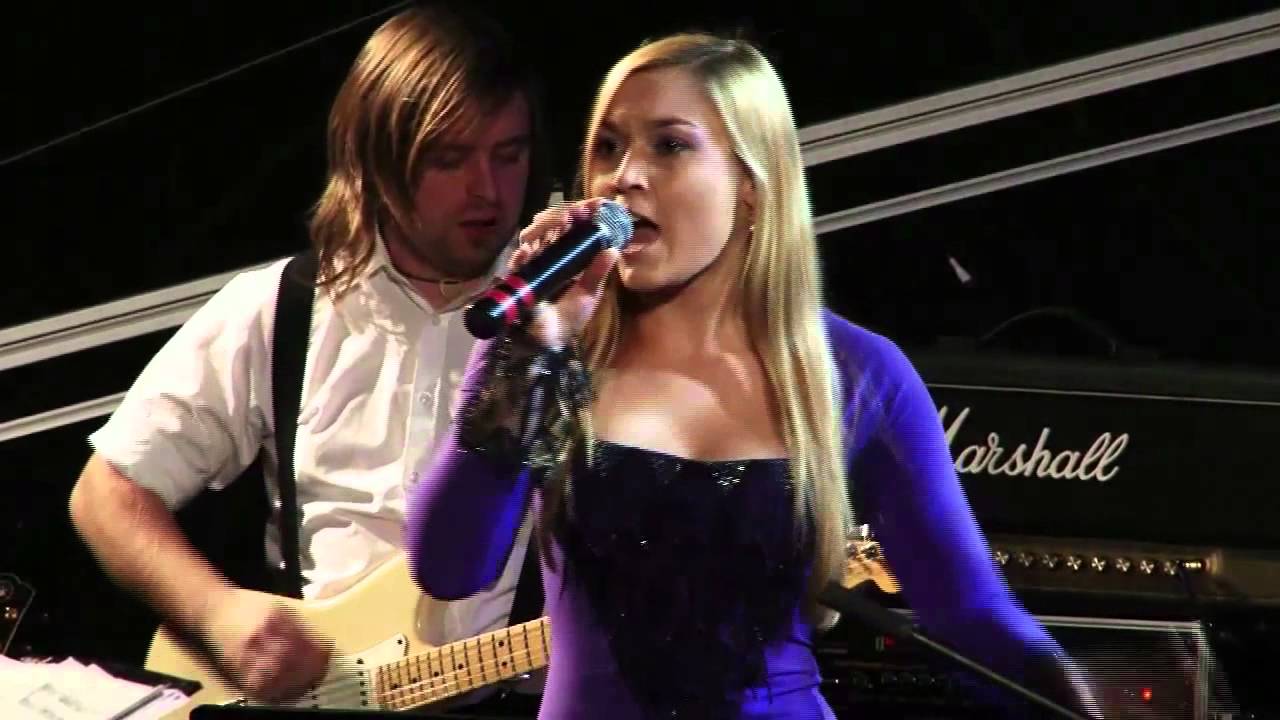 Eva Černe - Pomlad v mestu