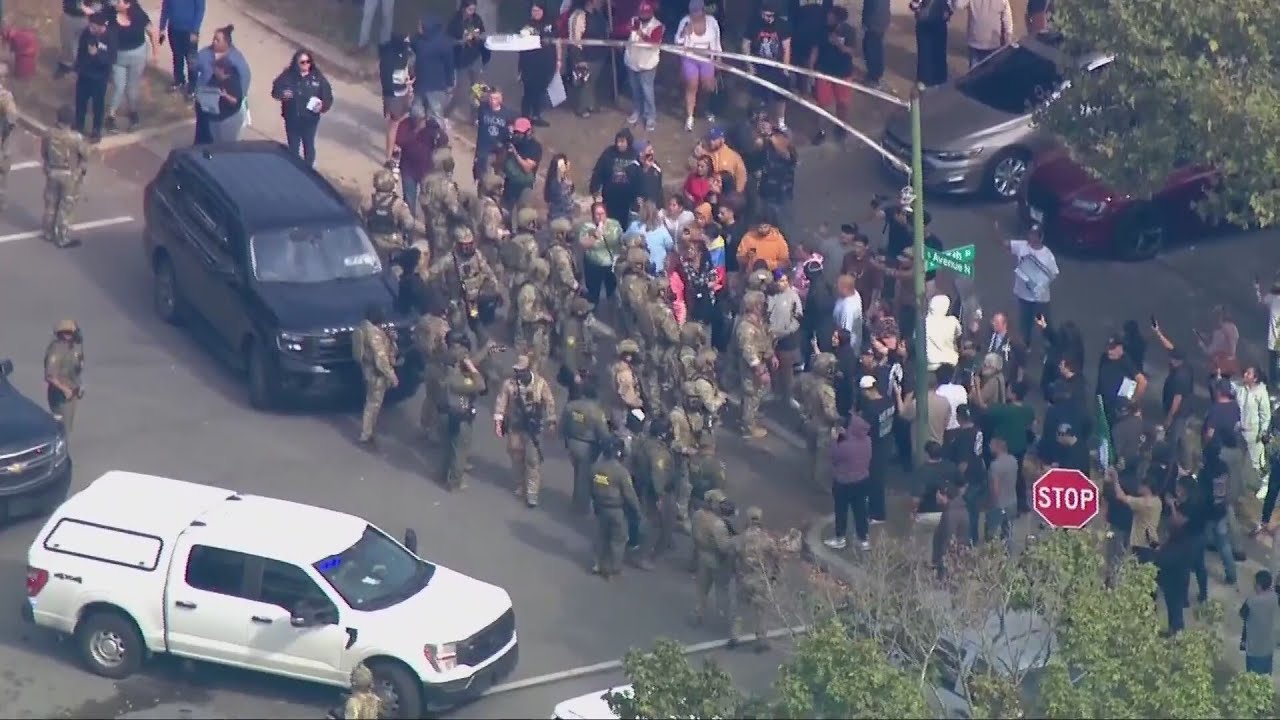 Chase involving federal agents results in chaotic standoff on Chicago’s Southeast Side