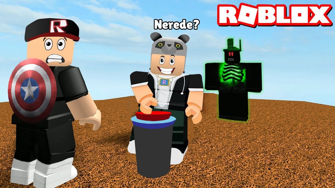 Tuşa Basarsan Canavar Gelir! - Panda ile Roblox The Normal Button