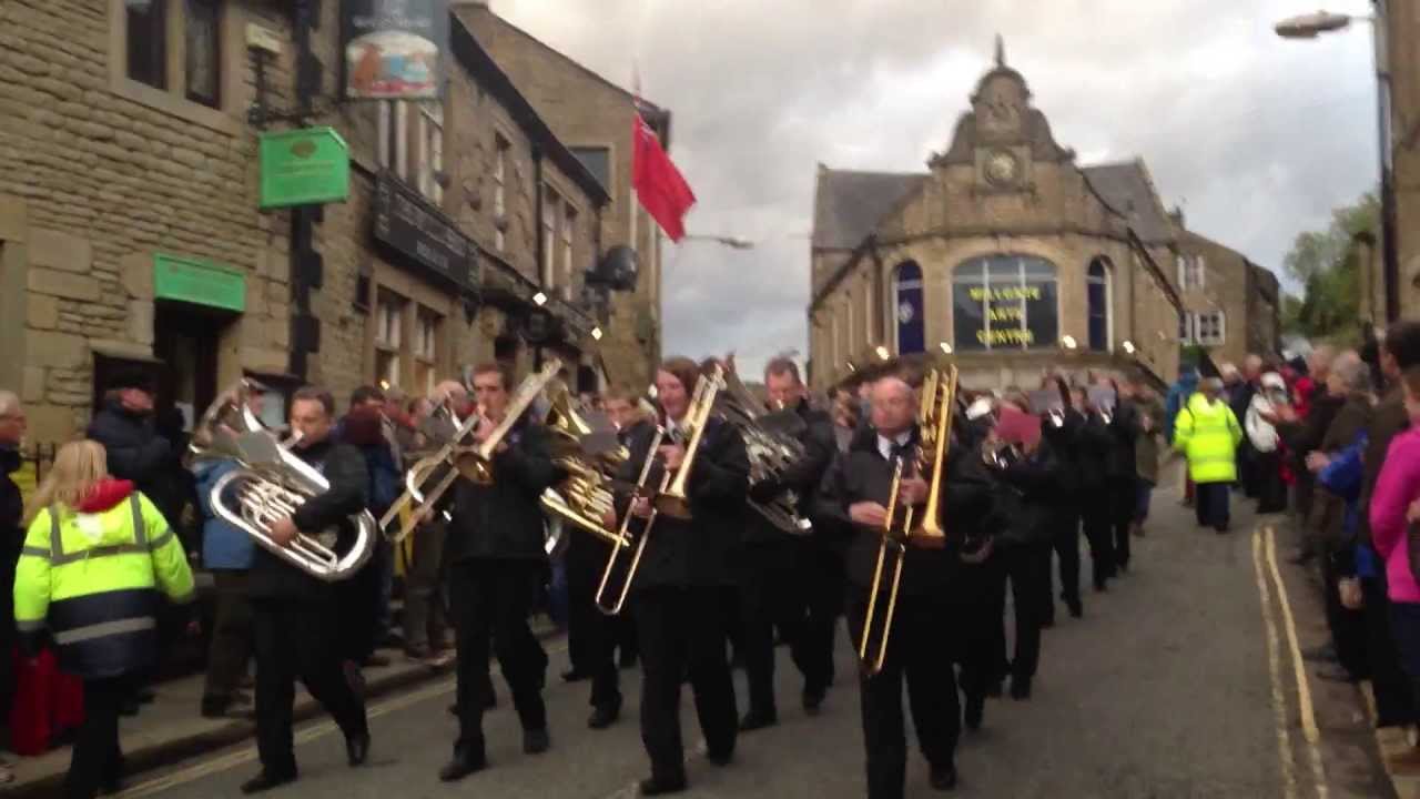 Whit Friday 2013, Delph Bom Bom, Sam and the Womp