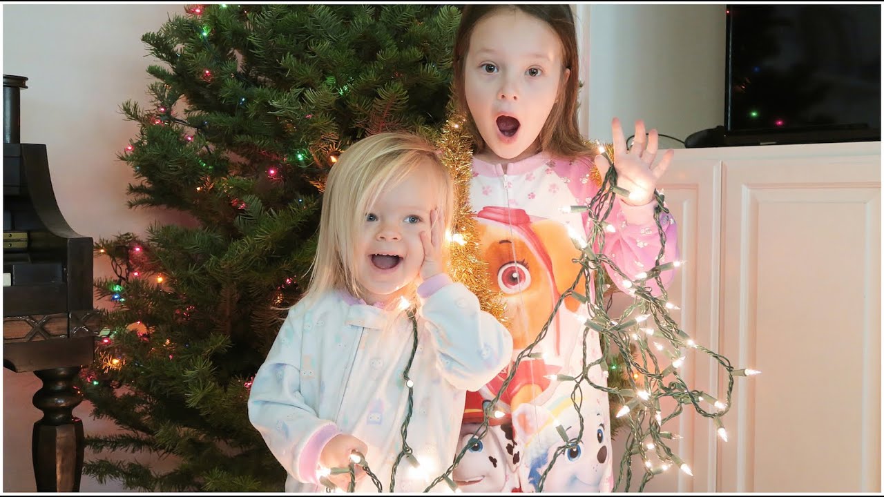 CHRISTMAS TREE MAGIC!
