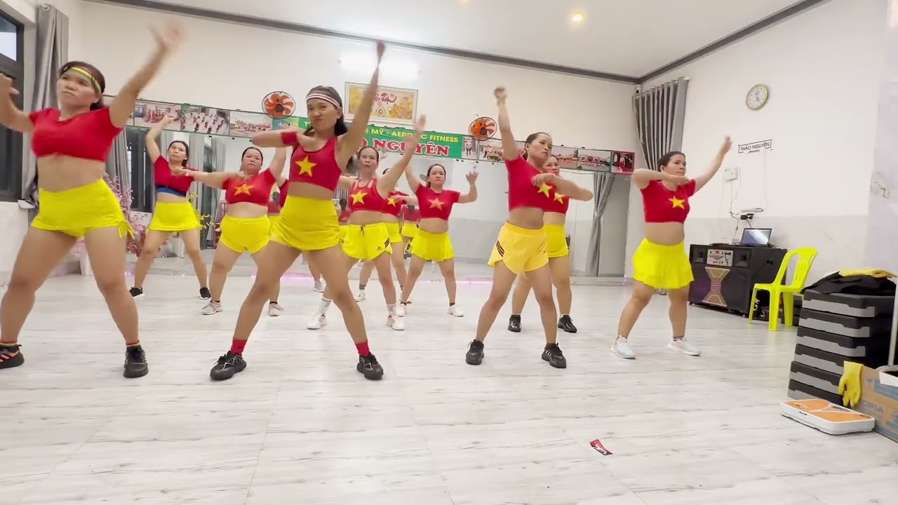 Aerobic/ Hưởng ứng lễ 2/9/Thảo Nguyên Aerobic 