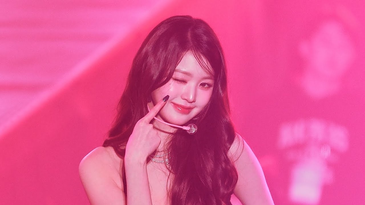 250405 아이브 장원영 - 'Kitsch' 직캠 IVE Wonyoung FANCAM @2025 IVE THE 3RD FAN CONCERT IVE SCOUT
