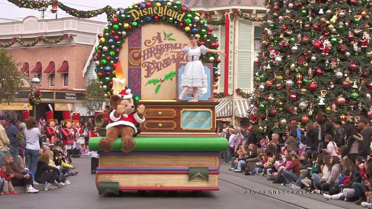 A Christmas Fantasy Parade 2011
